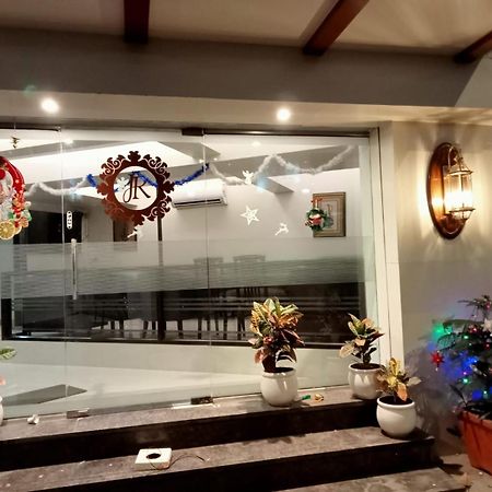 Hotel Jk Regency, Mumbai International 外观 照片
