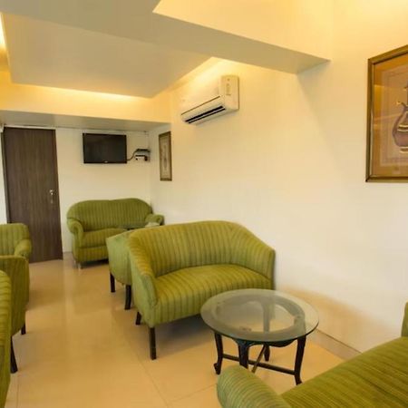 Hotel Jk Regency, Mumbai International 外观 照片