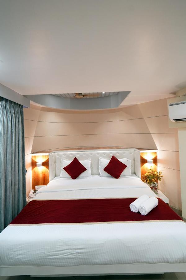 Hotel Jk Regency, Mumbai International 外观 照片