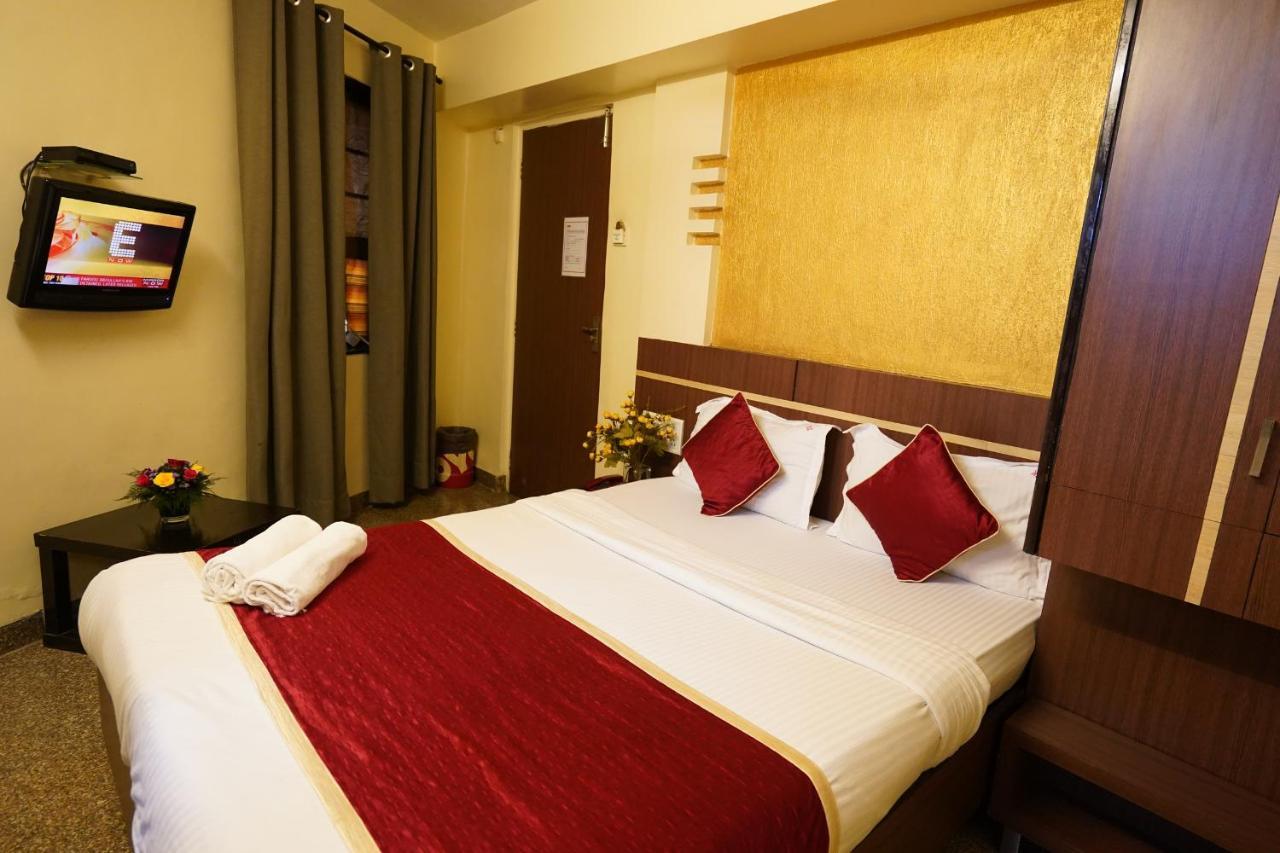 Hotel Jk Regency, Mumbai International 外观 照片