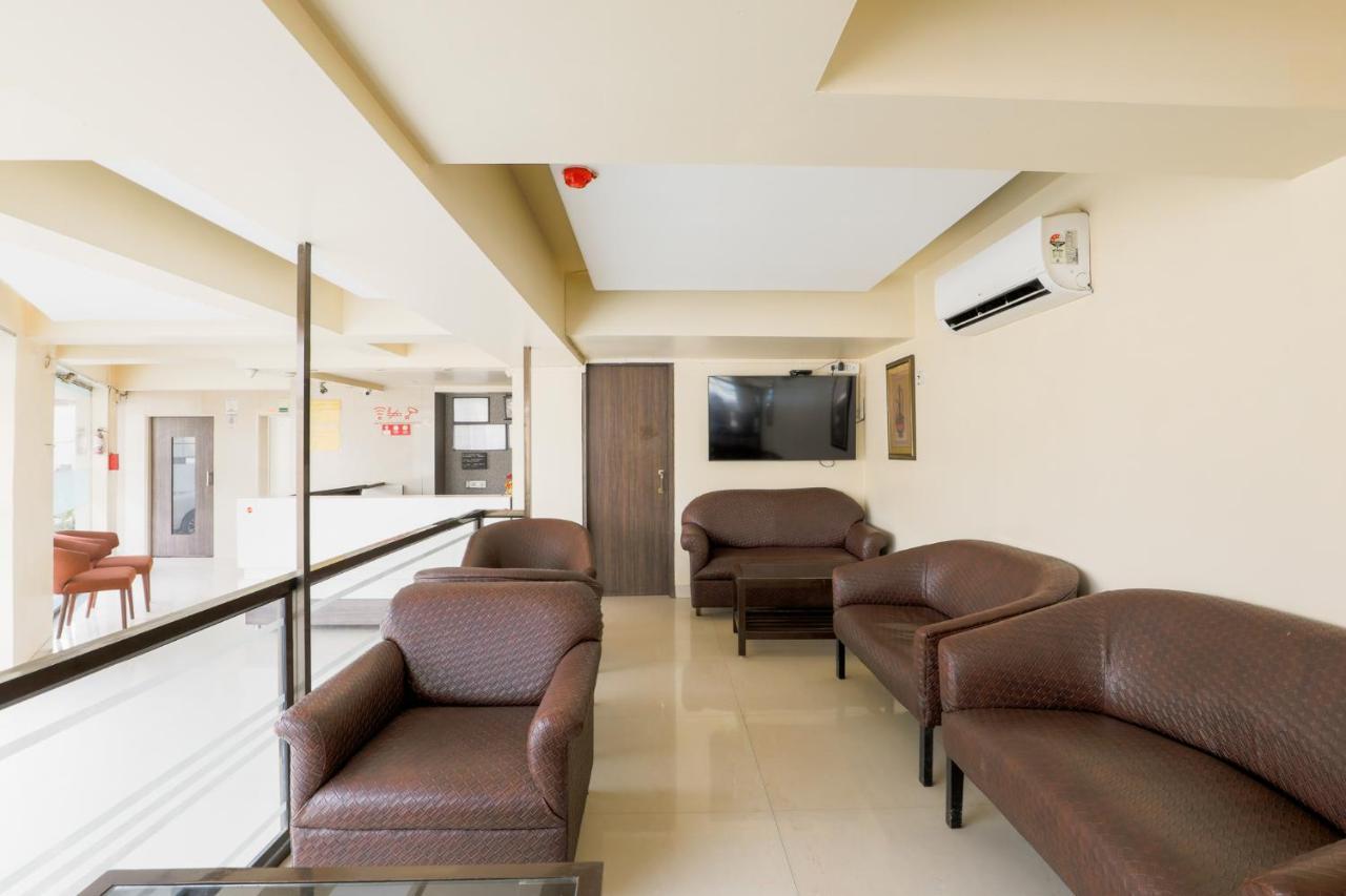 Hotel Jk Regency, Mumbai International 外观 照片
