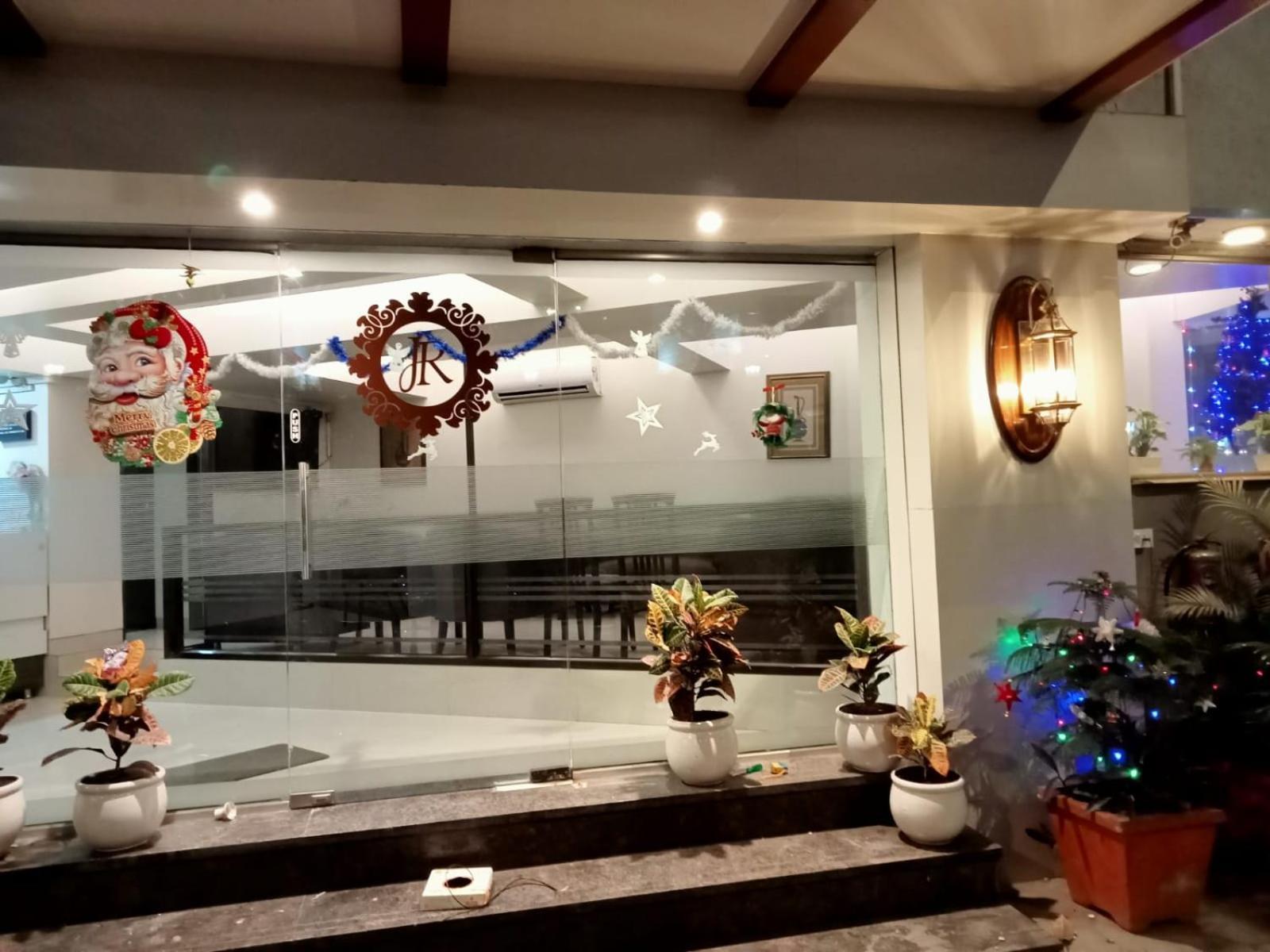 Hotel Jk Regency, Mumbai International 外观 照片