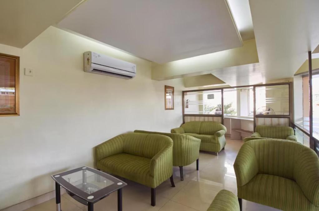 Hotel Jk Regency, Mumbai International 外观 照片